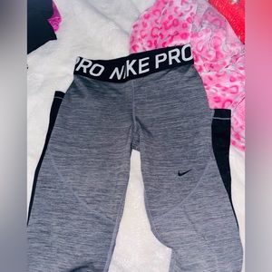 Nike leggings